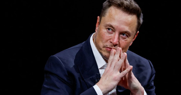 ‘Chúng ta có thể gặp khó khăn’: Elon Musk ngậm ngùi khi doanh số Tesla lao dốc quý thứ 2 liên tiếp, hãng xe điện chẳng có gì để khoe ngoài tài sản tiền số