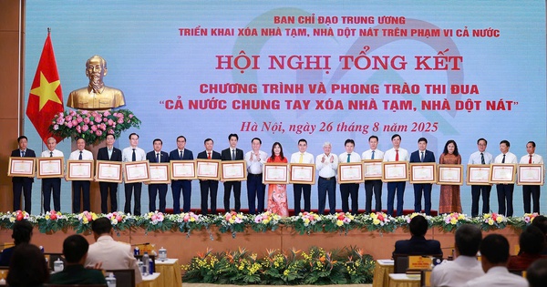 Techcombank nhận bằng khen của Thủ tướng vì đóng góp tích cực trong chương trình an sinh trọng điểm của Quốc gia