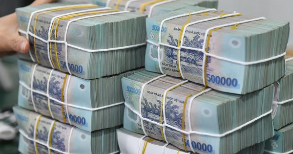 Một tập đoàn có hơn 127.000 tỷ gửi ngân hàng, hưởng lãi suất lên tới 9% và sở hữu lượng lớn cổ phiếu ACB, VietinBank, Vinamilk