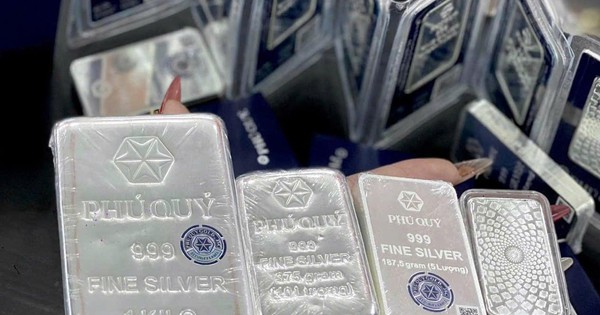 Sự trỗi dậy của một kim loại quý trong kỷ nguyên của tiền điện tử khiến nhiều ngân hàng toàn cầu thay đổi chiến lược đầu tư