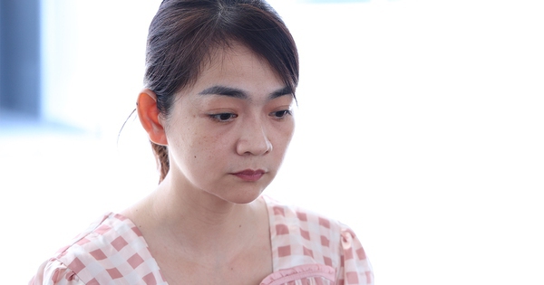 Bắt tạm giam người phụ nữ giả nhân viên ngân hàng để lừa đảo