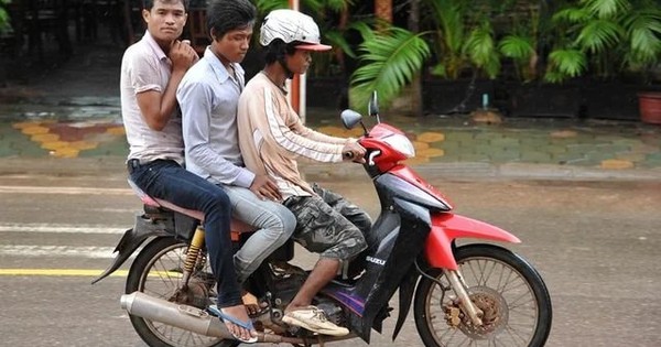 Cũng nhiều xe máy như Việt Nam, Philippines "háo hức" đổi sang xe điện từ rất sớm: Ai ngờ gặp ngay vấn đề