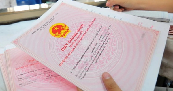"Cầm sổ đỏ trong tay chưa chắc đã thu hồi được nợ"
