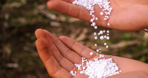 Nới lệnh cấm xuất khẩu, Trung Quốc tung ra thế giới hơn nửa triệu tấn mặt hàng chiến lược, xuất khẩu tăng 600%