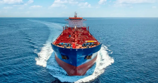 Nền kinh tế lớn thứ 5 thế giới đứng trước nguy cơ mất 17 tỷ USD vì bị ép ngừng mua dầu Nga, giá dầu có thể lên đến 200 USD/thùng