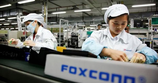 Đối tác Apple thưởng nóng hơn 200 triệu cho nhân viên sản xuất iPhone 17