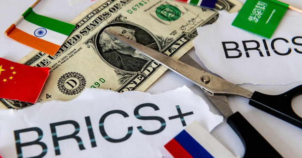 Quyết phi đô la hoá, tân binh BRICS hiến ‘diệu kế’: Bắt tay loạt quốc gia mở hệ thống thanh toán xuyên biên giới, kỳ vọng thành đối thủ SWIFT