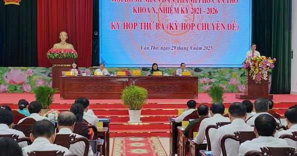 Cần Thơ hỗ trợ 5 triệu/tháng cho cán bộ đi làm xa