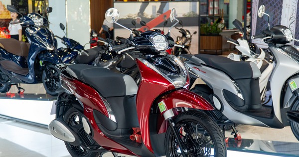 Honda SH Mode hạ giá kịch sàn, rẻ chưa từng có