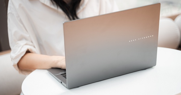 Chiếc laptop của dân văn phòng: Mỏng nhẹ, pin lâu, xử lý AI mạnh mẽ