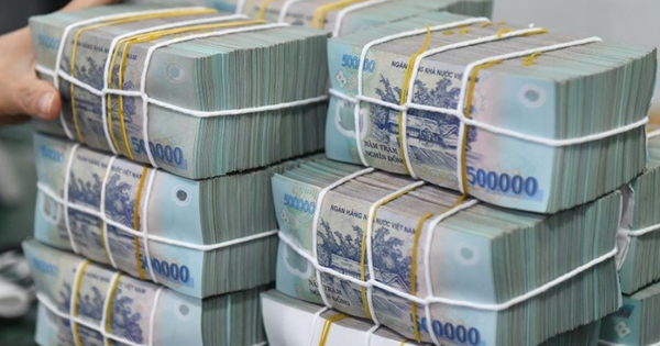 TP HCM khẩn trương cấp kinh phí tặng 100.000 đồng cho mỗi người dân dịp Quốc khánh 2-9