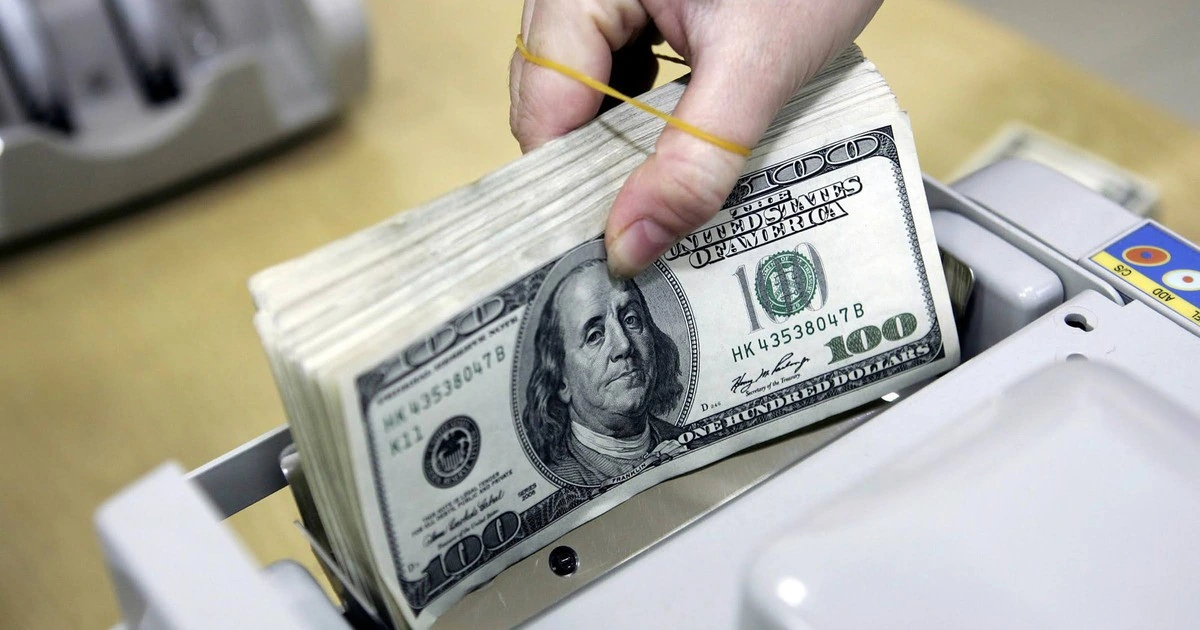 Giá USD hôm nay 23.8.2025: Giảm mạnh từ đỉnh cao