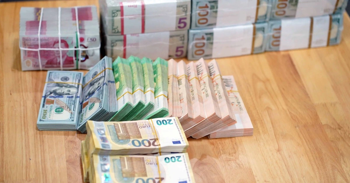 Giá USD hôm nay 18.8.2025: Đứng yên khi euro giữ đà tăng