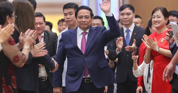 Việt Nam sẽ trở thành đầu tàu kinh tế tại khu vực Đông Nam Á: "Có công mài sắt, có ngày nên kim"