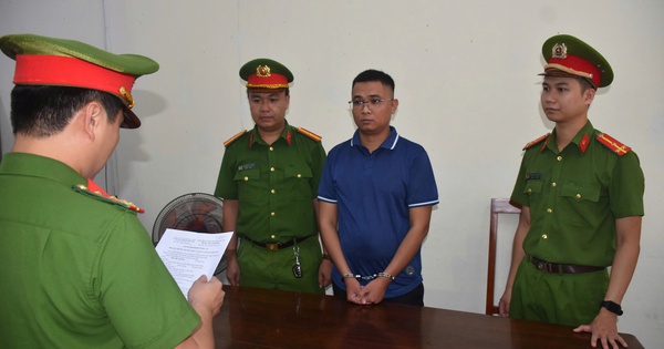 Bắt cựu nhân viên ngân hàng ở Đà Nẵng