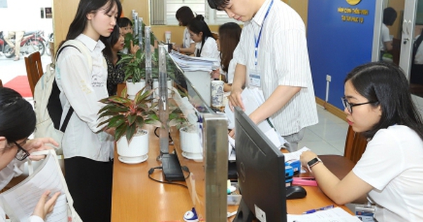 Nguyên Thứ trưởng Nội vụ: Một cán bộ xã có thể đảm nhận nhiều vị trí việc làm