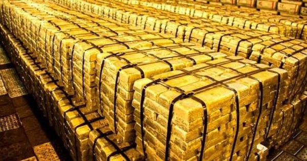 Ngân hàng đầu tiên rục rịch nhập cuộc vàng miếng, "ông lớn" SJC có sẵn dây chuyền 5.000 lượng/ngày
