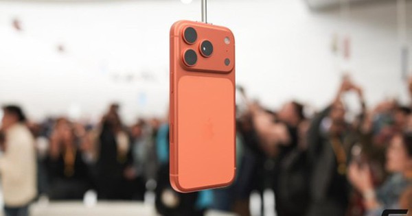 Cụm camera mới trên iPhone 17 series: Gây tranh cãi, nhưng lại giải quyết một vấn đề lâu năm
