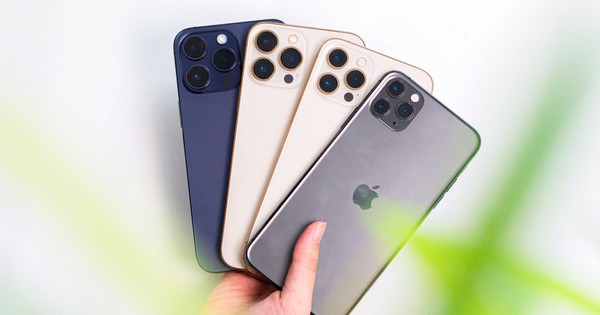 Hàng trăm điện thoại iPhone 12, 12 Pro và iPhone 13 sắp "xả kho" với giá siêu rẻ
