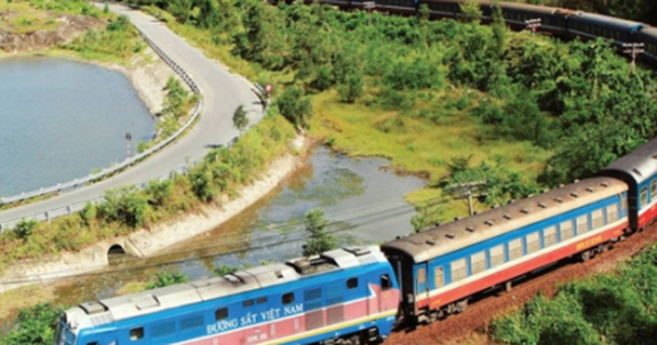 Giá đắt hơn năm ngoái, 22.000 vé tàu Tết 2026 vẫn bán hết chỉ trong buổi sáng