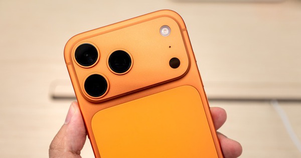 Soi dưới kính hiển vi, nguyên nhân iPhone 17 Pro dễ trầy xước đã bị phát hiện