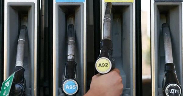 Moscow cấm xuất khẩu xăng dầu đến cuối năm 2025