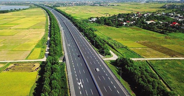 Văn phòng Chính phủ ra chỉ đạo quan trọng sau đề xuất chưa từng có của Tập đoàn Sơn Hải, Đèo Cả, Trường Thịnh...