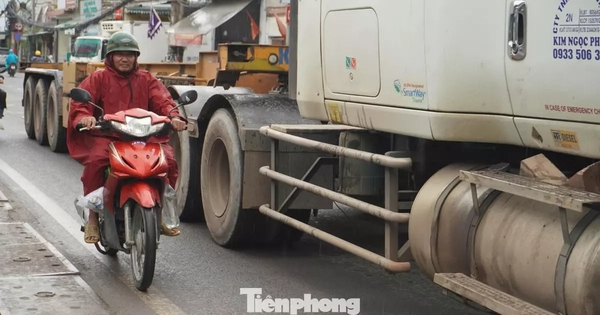 Cận cảnh đoạn đường 'tử thần' ở TPHCM sắp được mở rộng