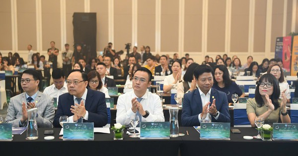 Một cú chạm nhưng gói gọn nỗ lực không ngừng nghỉ của các cơ quan quản lý, Ngân hàng, công ty công nghệ