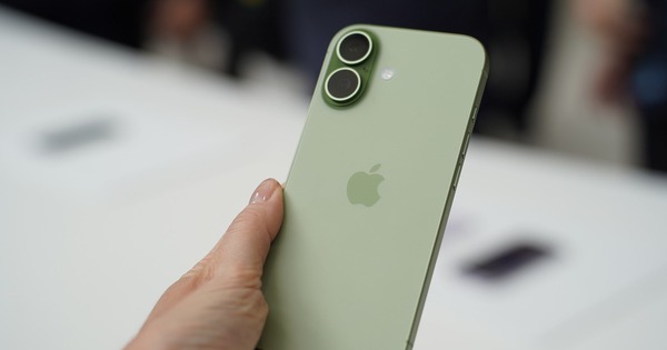 Với 7 nâng cấp này, đây mới là chiếc iPhone đáng xuống tiền nhất lúc này