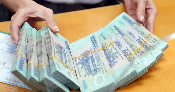 Chuyên gia kinh tế: Bất động sản phụ thuộc vào tín dụng ngân hàng rất rủi ro!