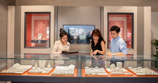 PNJ nằm trong Top 10 Thương hiệu Việt Nam mạnh nhất năm 2025