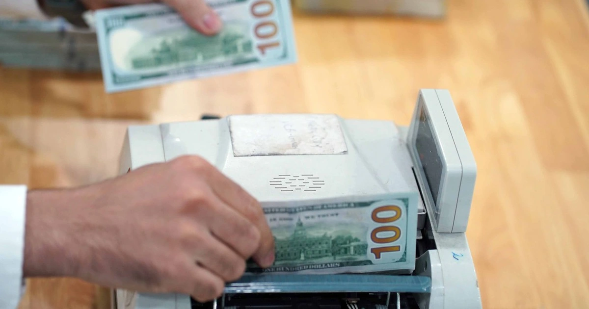 Giá USD hôm nay 19.9.2025: Ngân hàng tăng giá mua