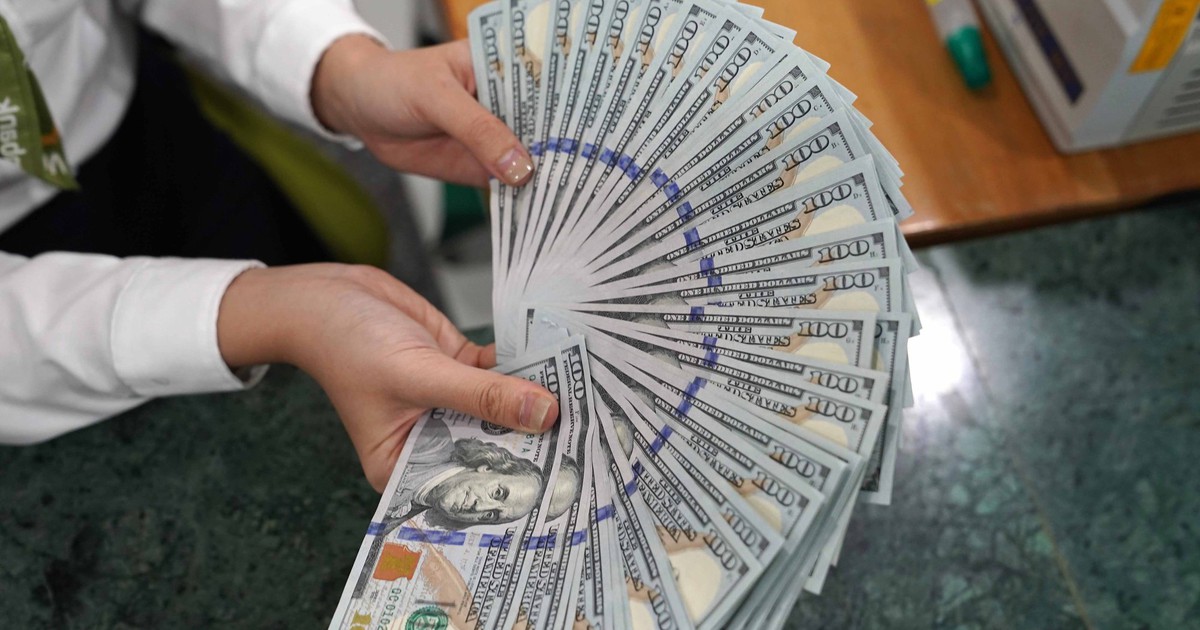 Giá USD hôm nay 18.9.2025: Đô la trong ngân hàng giảm
