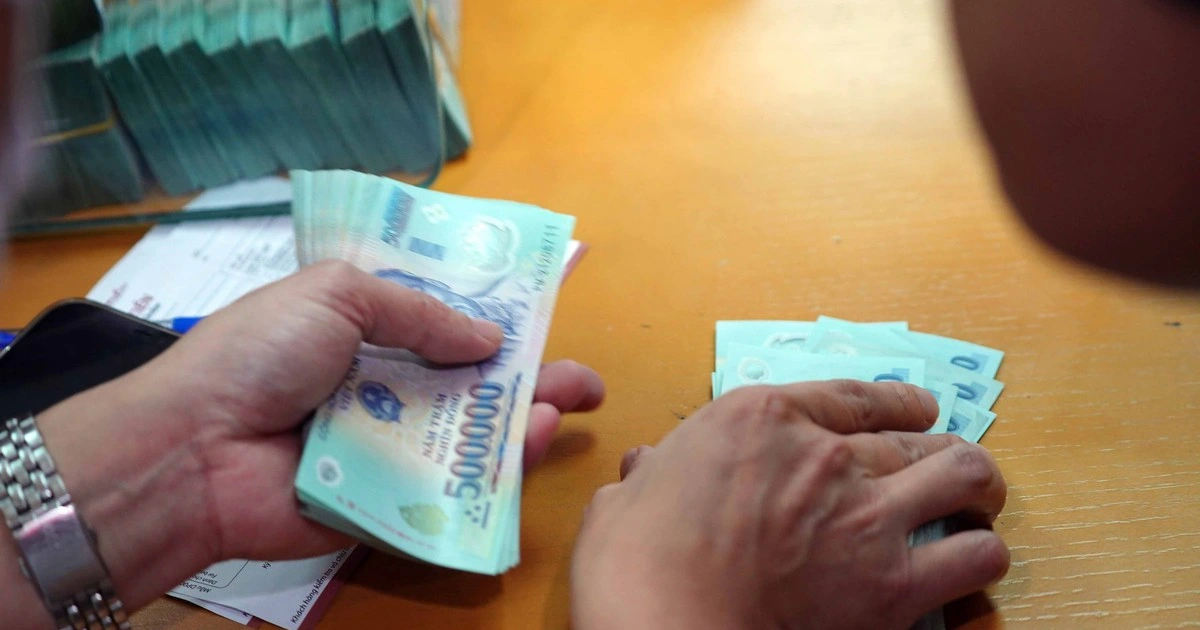 Biểu thuế thu nhập cá nhân giảm còn 5 bậc, người ăn lương nộp thuế như thế nào?