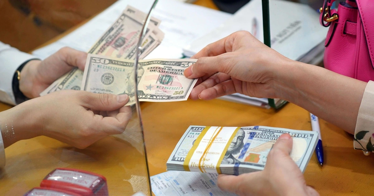 Giá USD hôm nay 23.9.2025: Ngân hàng đồng loạt tăng giá mua vào