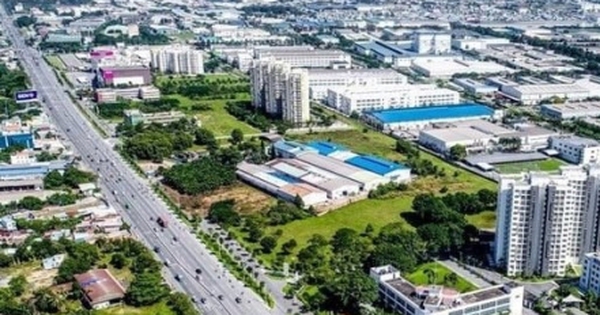 Ngân hàng liên tiếp rao bán đấu giá bất động sản