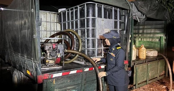 Đột kích một bến tàu lúc 3 giờ sáng, công an triệt phá đường dây buôn lậu dầu diesel trị giá hơn 10 tỷ đồng, tịch thu 47.000 lít nhiên liệu không giấy phép