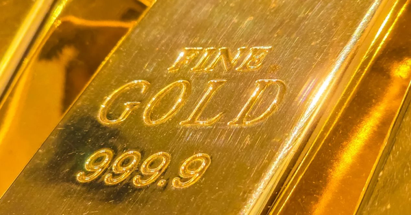 Vàng thế giới lần đầu tiên trong lịch sử đạt giá 4.000 USD/ounce, duy trì vị thế tài sản trú ẩn