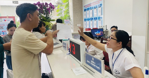 Nhiều đề xuất của TP HCM lên Trung ương liên quan công chức cấp xã