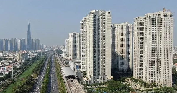 Đề xuất 'siết' tín dụng bất động sản: Dòng vốn ách tắc, thị trường 'đóng băng'