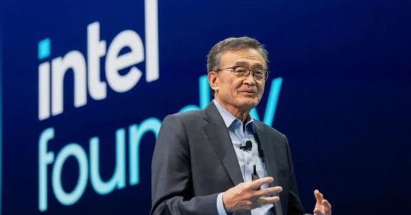 Cú đặt cược 20 tỷ USD của Intel: Xây nhà máy gần 300 hecta giữa sa mạc, sẽ sản xuất siêu chip mỏng hơn tờ giấy