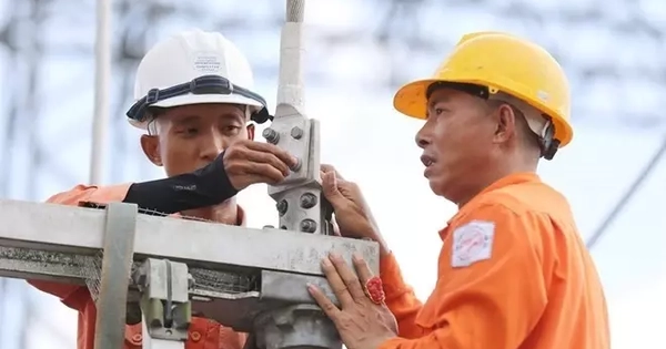 Áp dụng giá điện 2 thành phần: Ai hưởng lợi?
