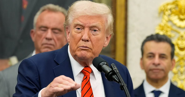 Ông Trump thừa nhận thuế 100% không thể áp lâu dài, tiết lộ thời điểm sẽ gặp Chủ tịch Trung Quốc Tập Cận Bình