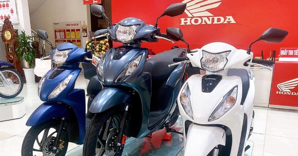 Bảng giá xe tay ga Honda tháng 10/2025: Vision tăng nhẹ, SH tiếp tục chênh cao