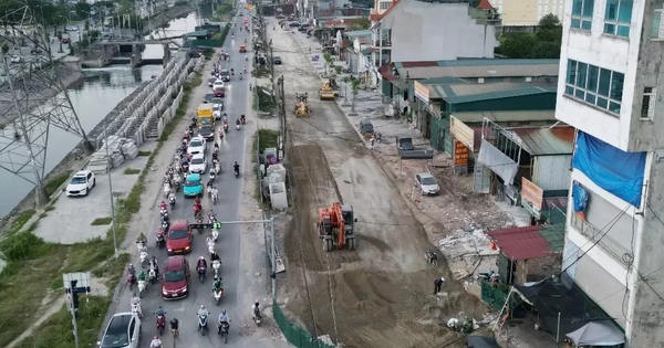 Dự án mở rộng đường Tam Trinh chậm tiến độ 7 năm, thi công 'xôi đỗ', gây ùn tắc kéo dài