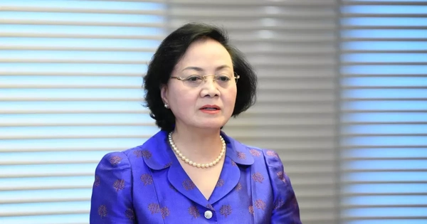 Bộ trưởng Nội vụ: Sẽ điều chỉnh mức lương cơ sở, phụ cấp cho phù hợp