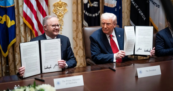 Ông Trump tuyên bố dư thừa đất hiếm sau 1 năm nữa nhờ bắt tay quốc gia sở hữu ‘cả bảng tuần hoàn hoá học’: Thế thống trị của Trung Quốc có dễ phá?