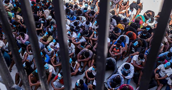 Đêm hỗn loạn ở biên giới Myanmar - Thái Lan: 700 người vượt sông tháo chạy khỏi 'đế chế lừa đảo' KK Park