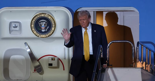 Ông Trump dịu giọng, dự kiến hạ thuế quan 1 mặt hàng, khen mối quan hệ với Trung Quốc ‘rất tốt’